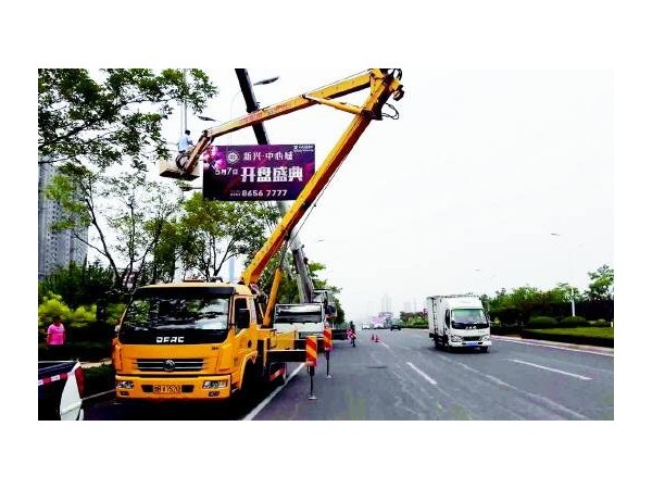 写真喷绘布安装